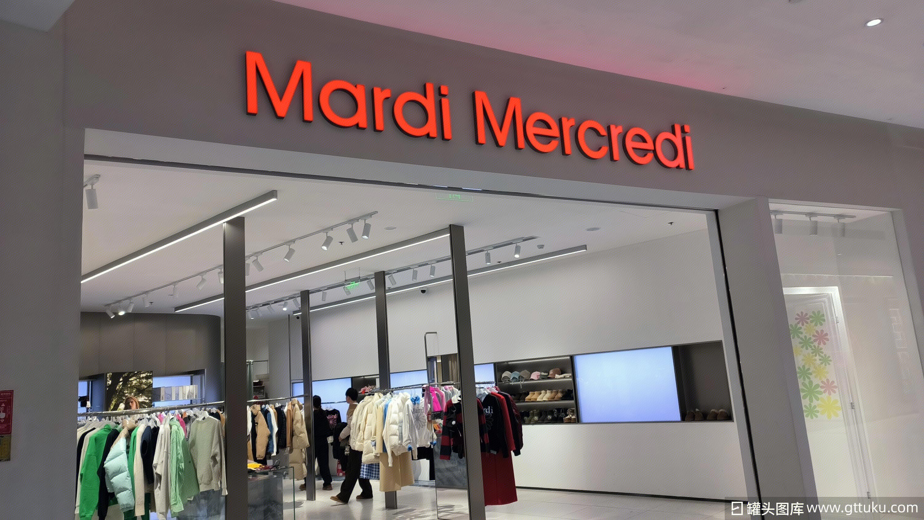 Mardi Mercredi 韓國時尚品牌如何以零售藝術重塑服飾與箱包銷售